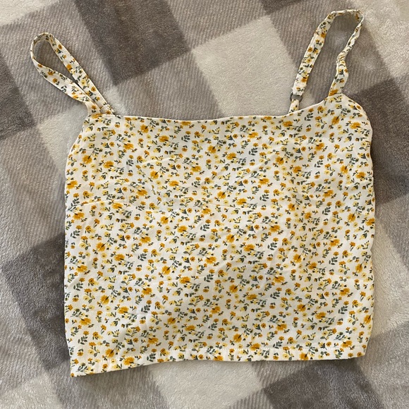 🔥3/$15🔥 HOLLISTER tied in back crop top Size Medium - Picture 1 of 5